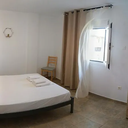 Evi's Ormos Panagias